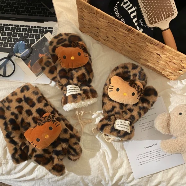 Leopard Kitty Winter Set | Scarf & Gloves - Image 3