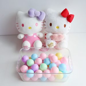 Premium Hello Kitty Mystery Scoop