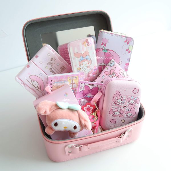 My Melody Gift Box | 1 suitcase + 10 random items - Image 4